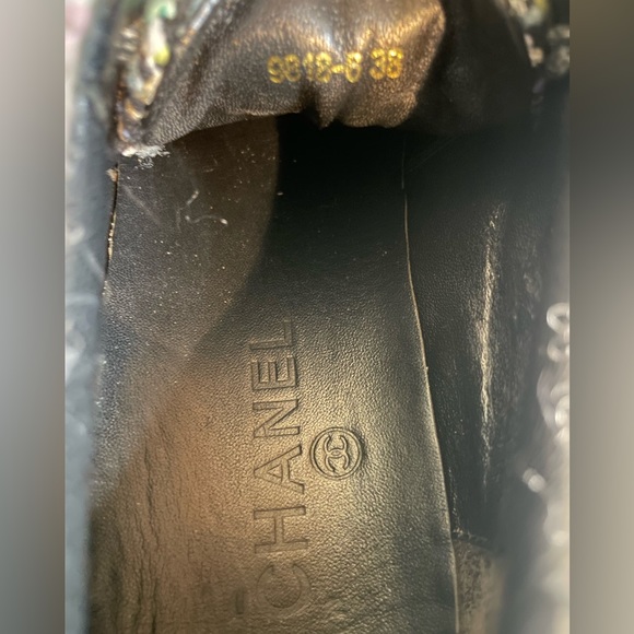 CHANEL tweed sneakers - Picture 6 of 15